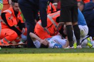 Chievo team doctors rush to Federico Mattiello aid after he suffers a gruesome leg injury.