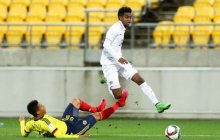 Gedion Zelalem of USA beats the challenge