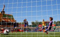 Mana Iwabuchi scored in the 87th minute to give Japan a 1-0 win over Australia. (Getty)