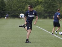 Steve Nash warms up before his try-out with Inter Milan in Whippany, New Jersey. (Photo: Amy Sussman/AP Images for Guinness)