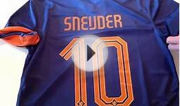 Netherlands Away 2014 kit Sneijder